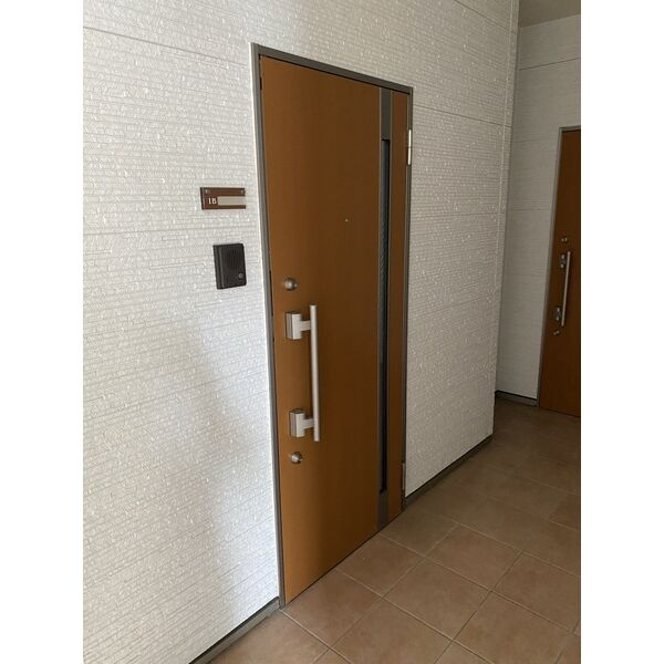 ベリアス ベガの玄関