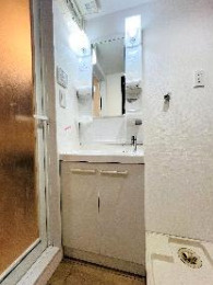 Lapis椎名町の洗面所