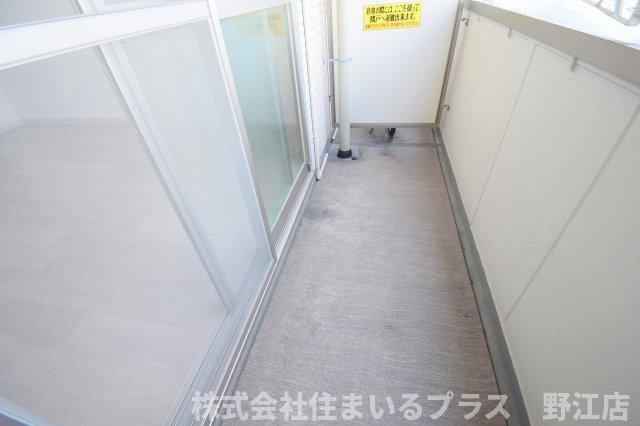 フェリシダ野江のバルコニー