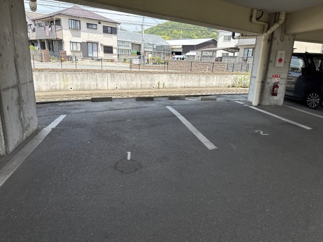 ベアード水上の駐車場