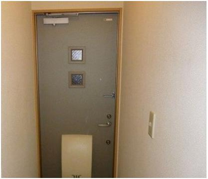 クレールメゾンの玄関