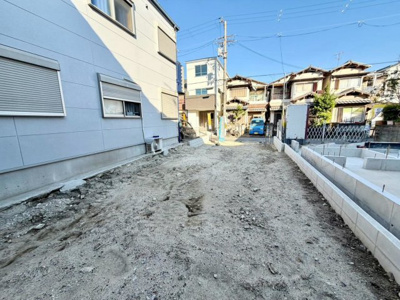 【外観】 |  石津町３丁　新築一戸建 | 防犯設備として欠かせないTVモニター付きインターフォンもありますよ♪セキュリティ面も安心ですね！