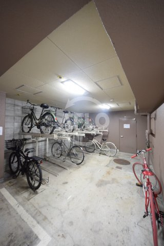リーガル北心斎橋のその他共用部分|リーガル北心斎橋　駐輪場