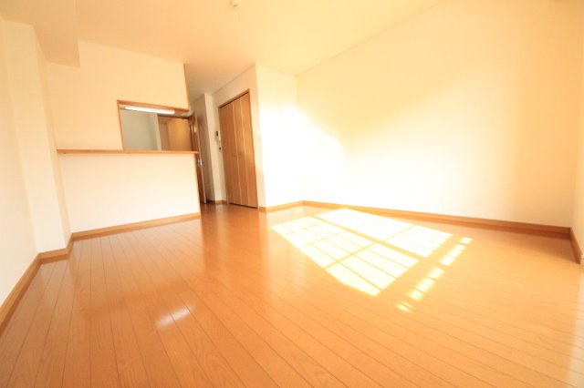 ハーベスト　スクエア壱番館の居間・リビング|※類似部屋