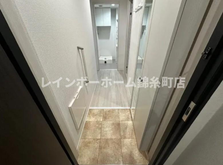 メゾンド　ミエールの玄関