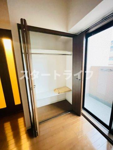 大阪市淀川区東三国１丁目の賃貸マンションの収納