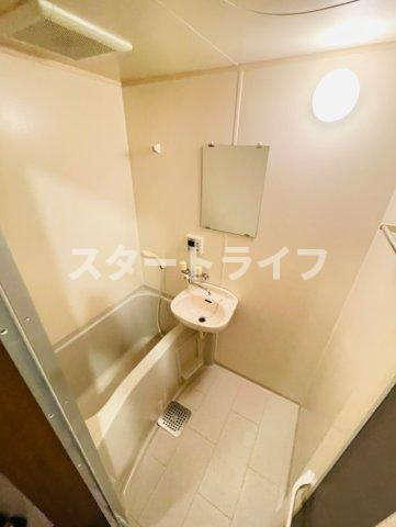 大阪市淀川区東三国１丁目の賃貸マンションの浴室