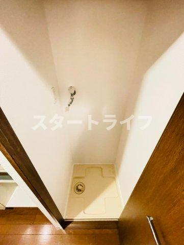 大阪市淀川区東三国１丁目の賃貸マンションの洗面所