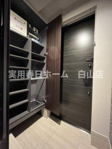 【玄関】