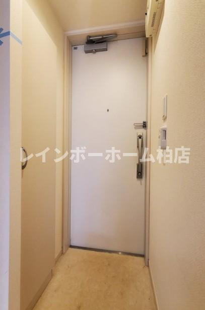 【仲介手数料：家賃の1ヶ月分】不要対象物件！の玄関|シューズボックスがあります