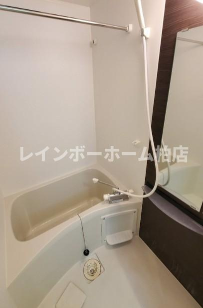 【仲介手数料：家賃の1ヶ月分】不要対象物件！の浴室|浴室乾燥機があります