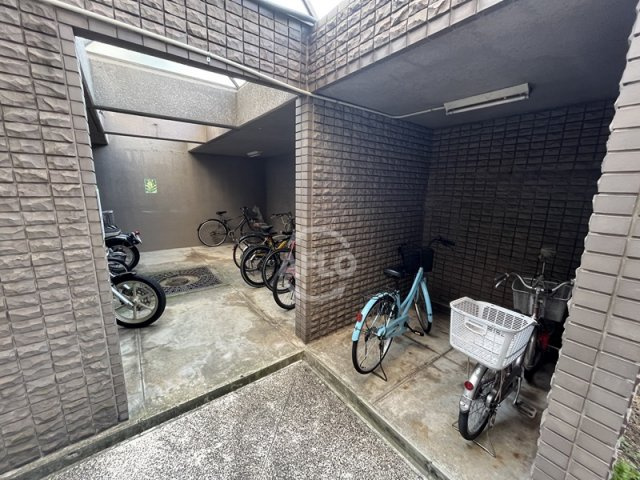 プレミシス岸里(事務所)のその他共用部分|プレミシス岸里　駐輪場
