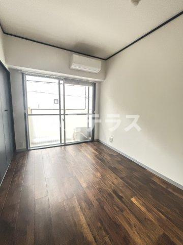 シャルマン花隈の洋室|広々とした洋室です
きれいな外観です