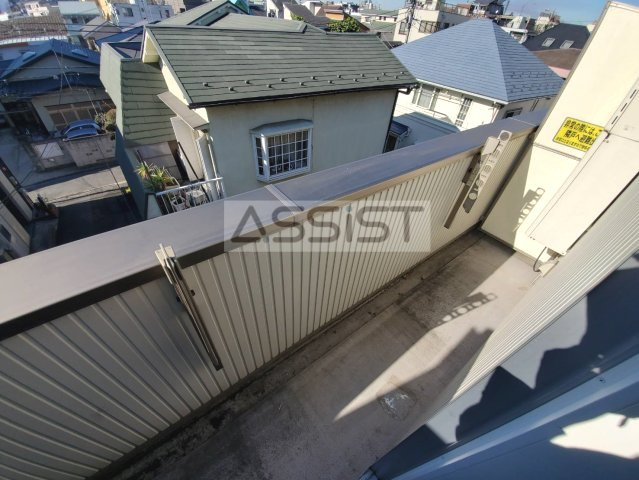 渋谷区本町ＹＫテラスハウスのバルコニー