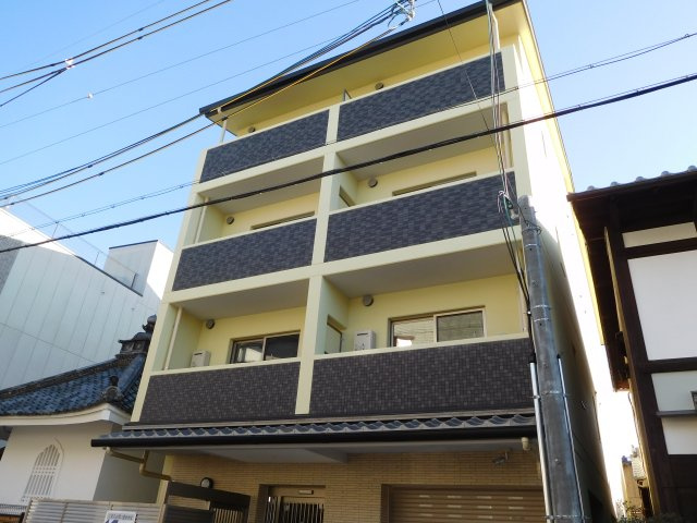 京都市左京区北白川東久保田町の賃貸マンションの外観
