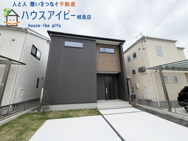 各務原市川島緑町！新築建売全2棟！お車並列3台可能！長期優良住宅！耐震等級3を取得した安心安全住宅！の画像