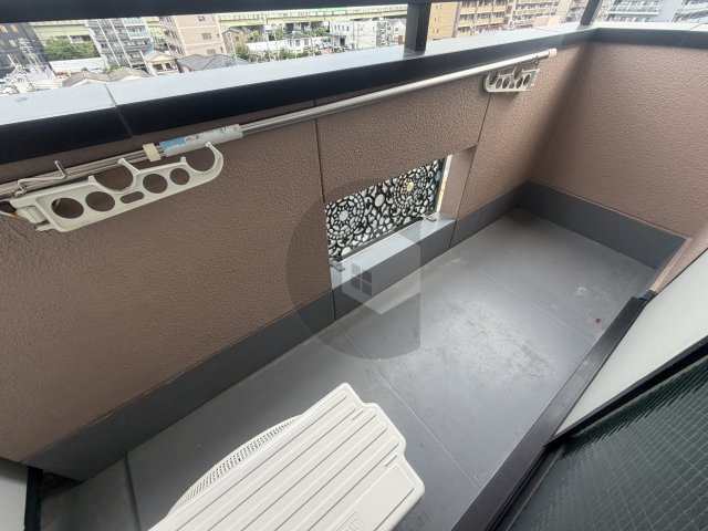 ハイグレース長田のバルコニー