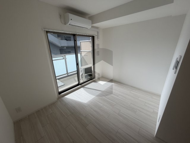 ワールドアイ大阪EastCityの寝室