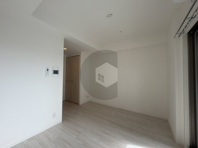 ワールドアイ大阪EastCityの洋室
