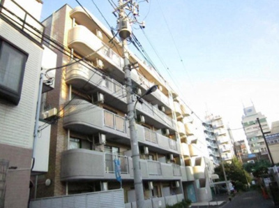 【外観】 | アウローラレジデンス | 鉄筋コンクリート造のがっちりとした建物。
