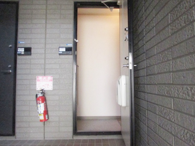 アメニティ宝塚の玄関