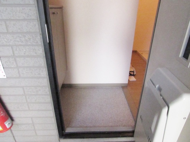 アメニティ宝塚の玄関