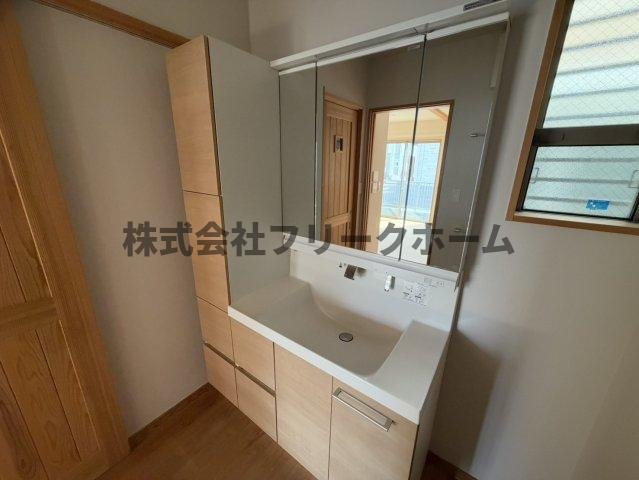 杉並区松庵１丁目の一戸建ての洗面所