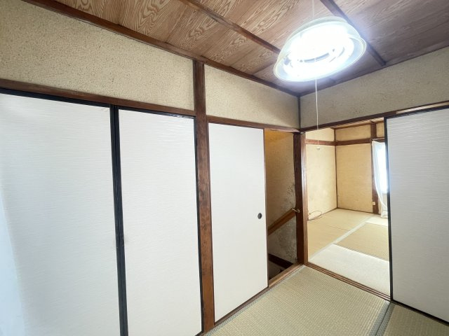 寝屋川市御幸東町のテラスの収納