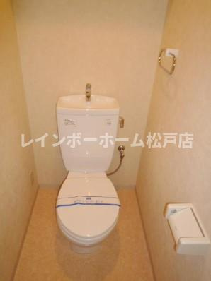 テイク・ア・レスト仲介手数料（賃料の1.10ヵ月）の50％OFF対象物件！のトイレ|トイレも気になるポイント
