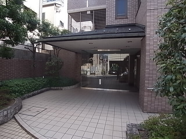 【エントランス】 | ビラージュ壱番館