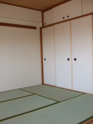 【寝室】 | ビラージュ壱番館