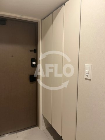 シーズンフラッツ南森町PREMIERの収納
