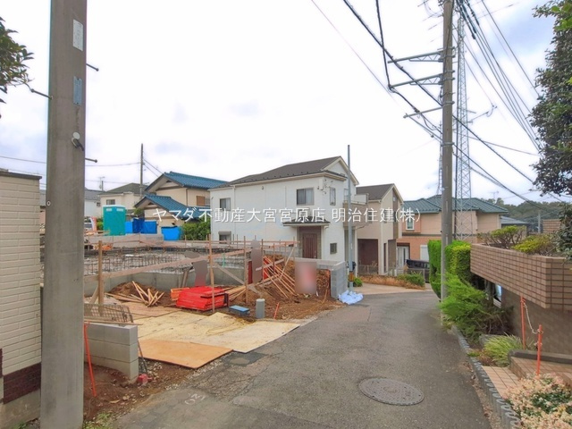 さいたま市見沼区大和田町2丁目197番の前面道路含む現地写真