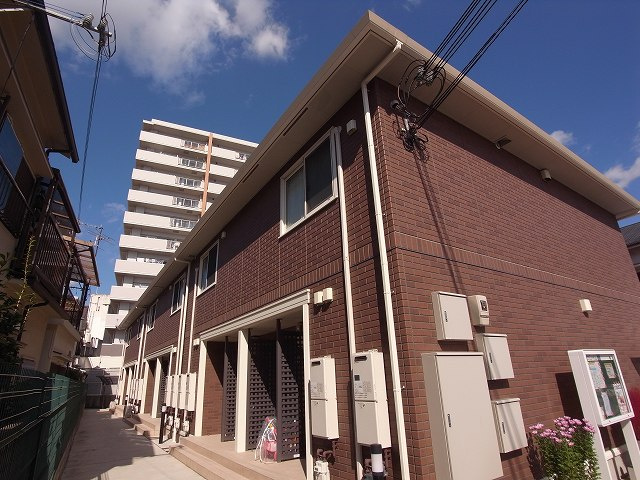滝ツジハイム
