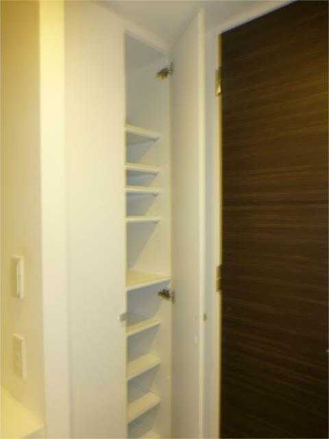 レジディア町屋の収納