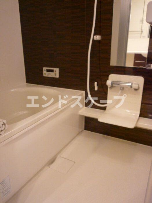 メゾン ド ボナールの浴室|高崎、前橋のお部屋探しはエンドスケープまで！お客様の理想お聞かせ下さい♪