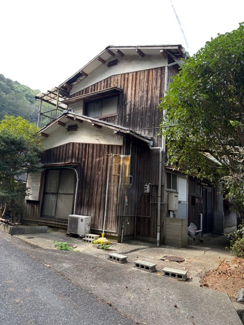 倉敷市児島味野5丁目の前面道路含む現地写真
