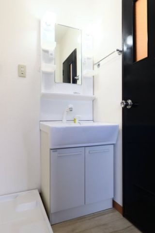 第一コーポ太田屋の独立洗面台