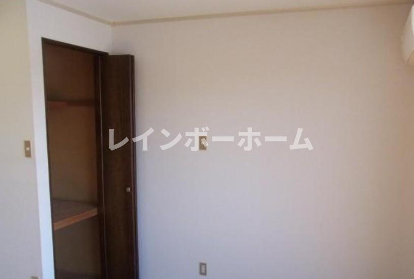 コトーミタの内装