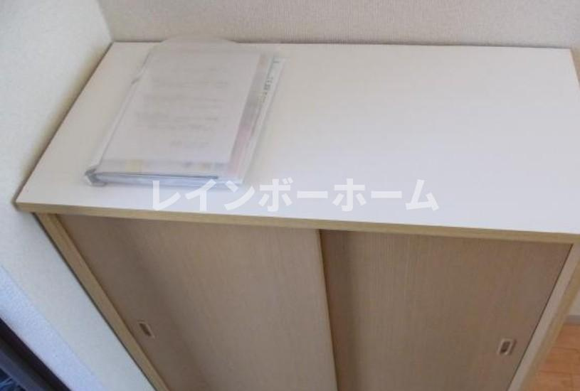 コトーミタの玄関