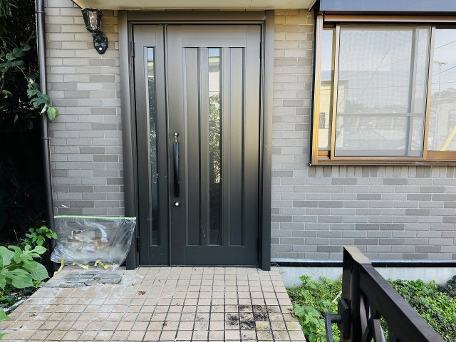 八王子市　小比企町　中古戸建ての玄関|～玄関キー新規交換～