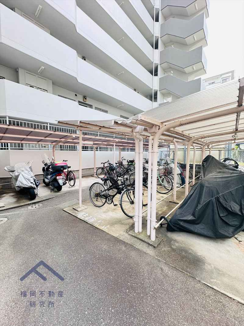 クローバーマンション山王公園南の駐車場