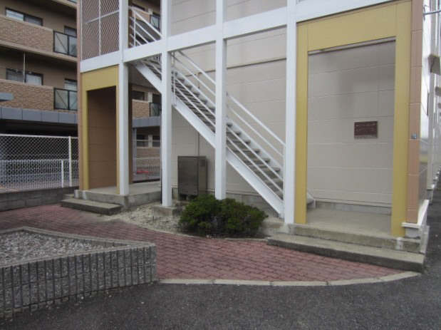 【エントランス】