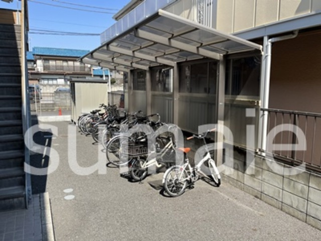 なつつばき上小のその他共用部分|敷地内駐輪場