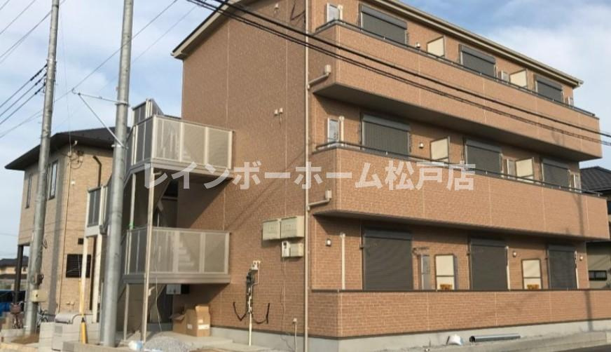 ルミエール仲介手数料（賃料の1.10ヵ月）の50％OFF対象物件！の外観|おしゃれな外観です