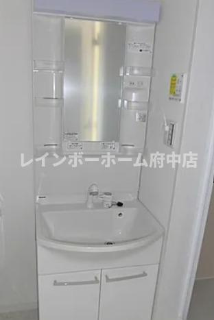 アルシオーネ絹ヶ丘の独立洗面台