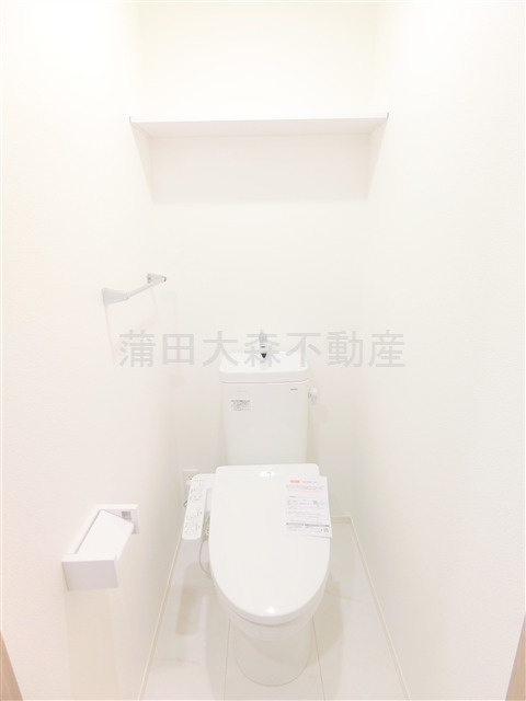 skye池上のトイレ|温水洗浄便座　棚付き