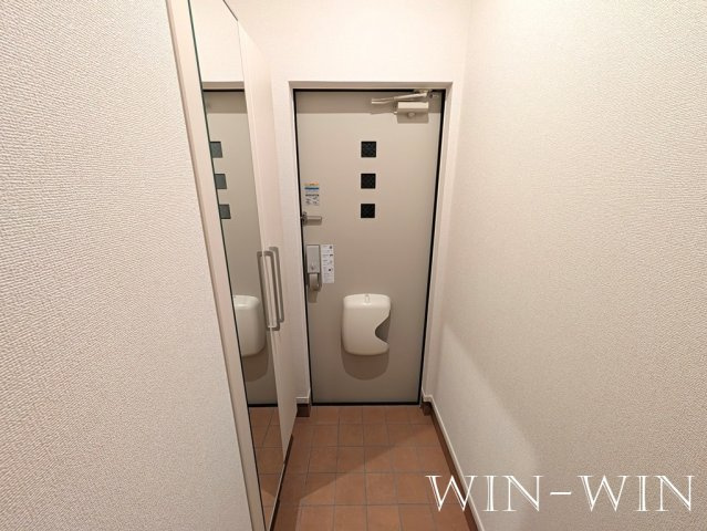 フィグ新栄 Ⅰの玄関