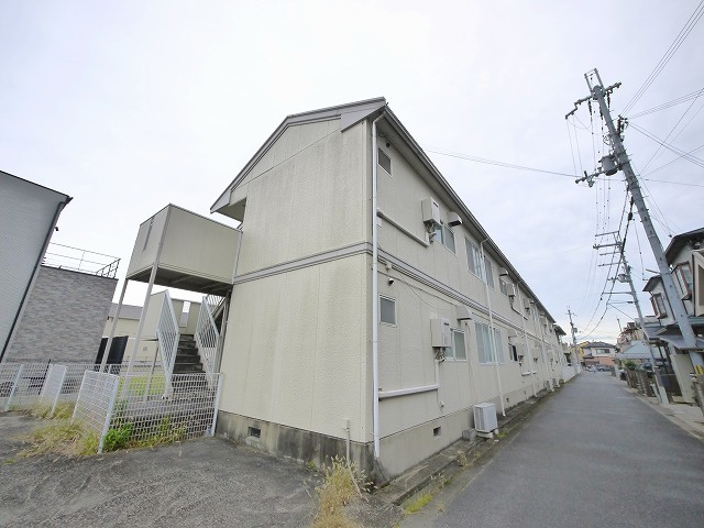 グランドハイツ岡田
