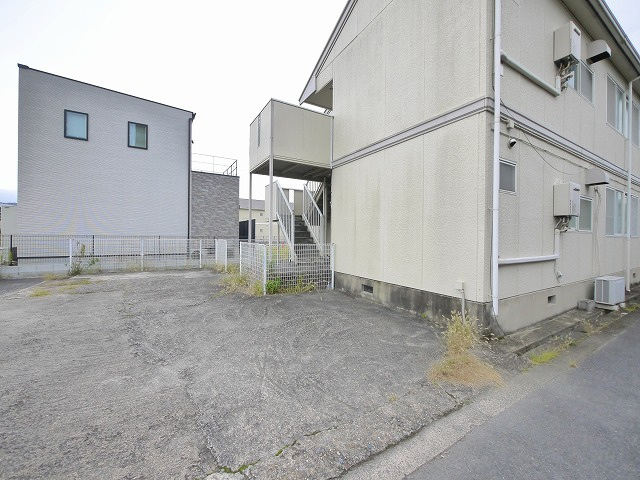 グランドハイツ岡田